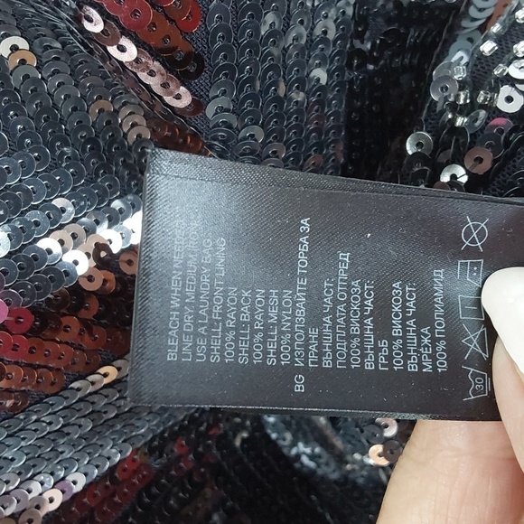 H & M Womens Sequin Black Tank Top DRESSY Silver/ Browns Sparkle Sz.L - Picture 8 of 8